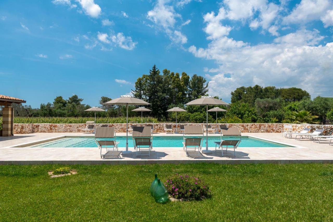 Masseria Tenuta Flora Maria Leverano Exterior photo