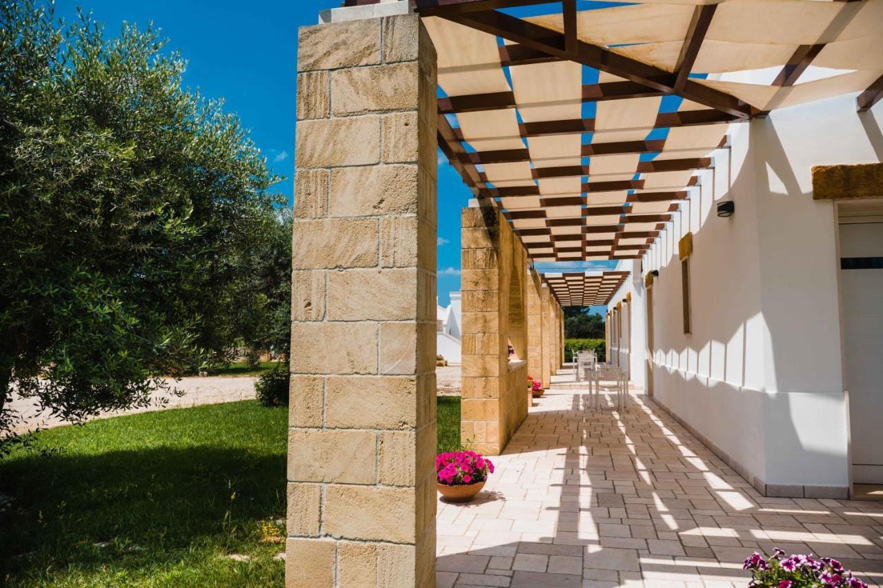 Masseria Tenuta Flora Maria Leverano Exterior photo